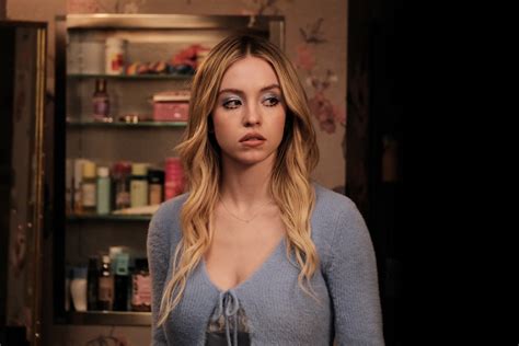 sydney sweeney chloe cherry.